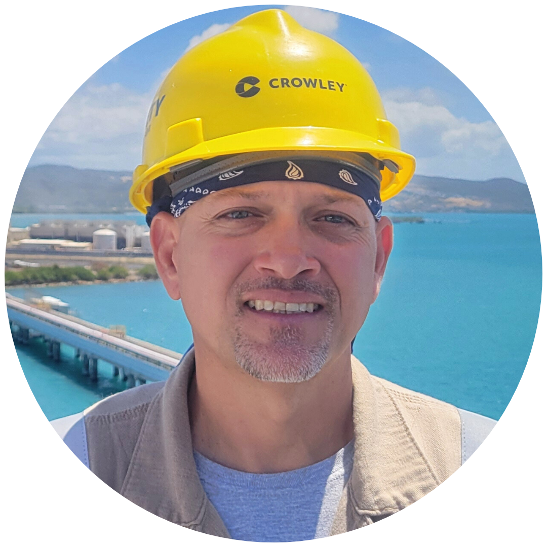 lng carrier crew - man  