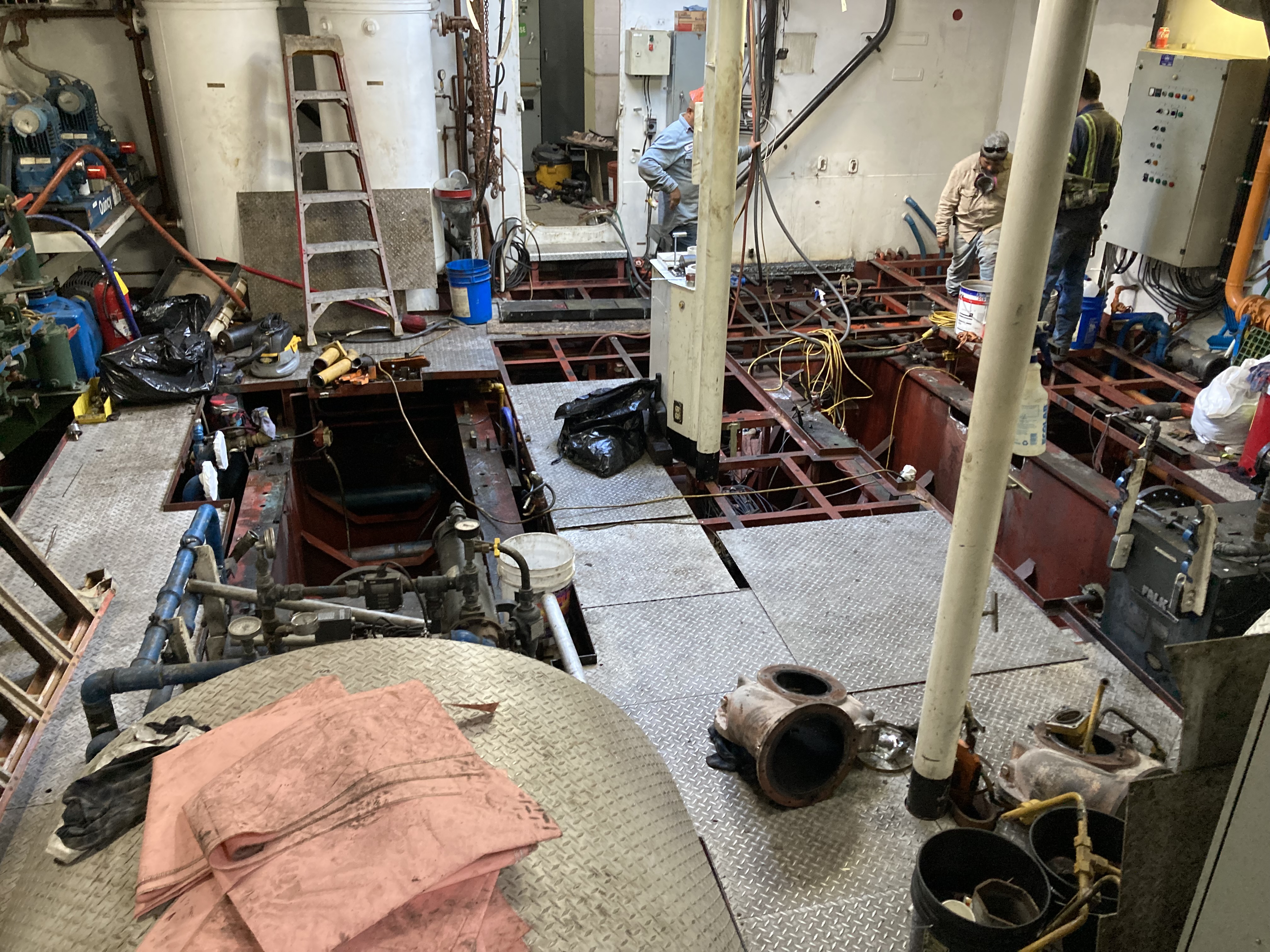 IMG_3337 - Engines Removed (1)