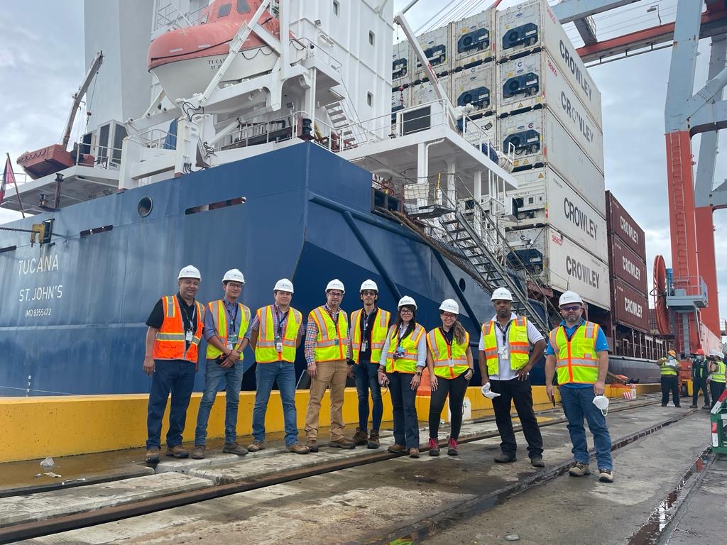 crowley central american employees in jacksonville