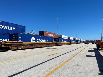 CM-Logistics-Containers-Rail-8196